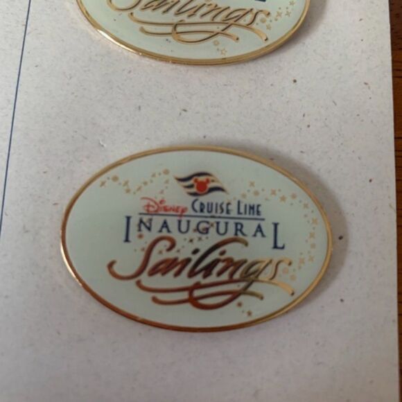 🆕 Disney Commemorative Pins - Disney Cruise Line NWT - Picture 3 of 6